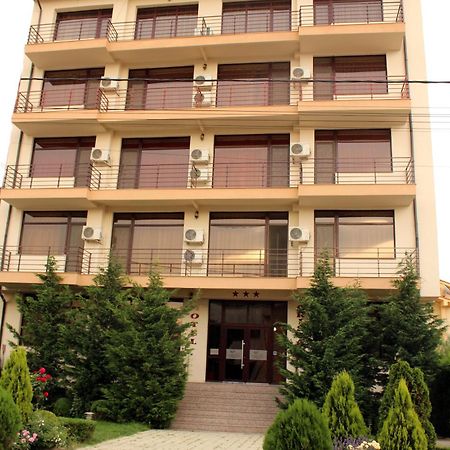 Hotel Cristal Năvodari Εξωτερικό φωτογραφία