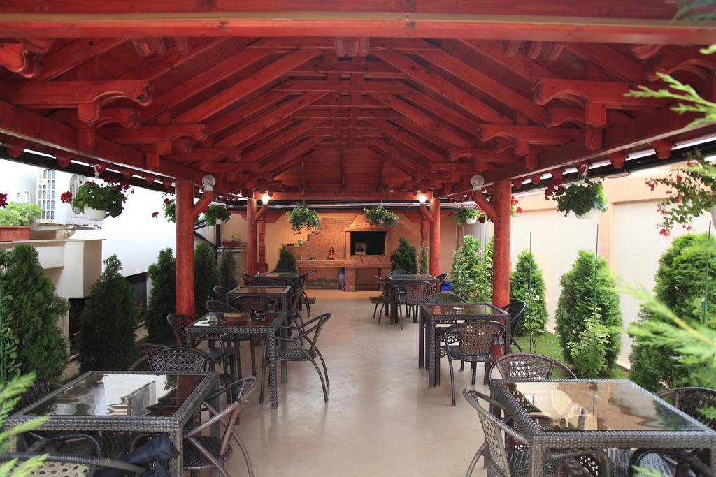 Hotel Cristal Năvodari Εξωτερικό φωτογραφία