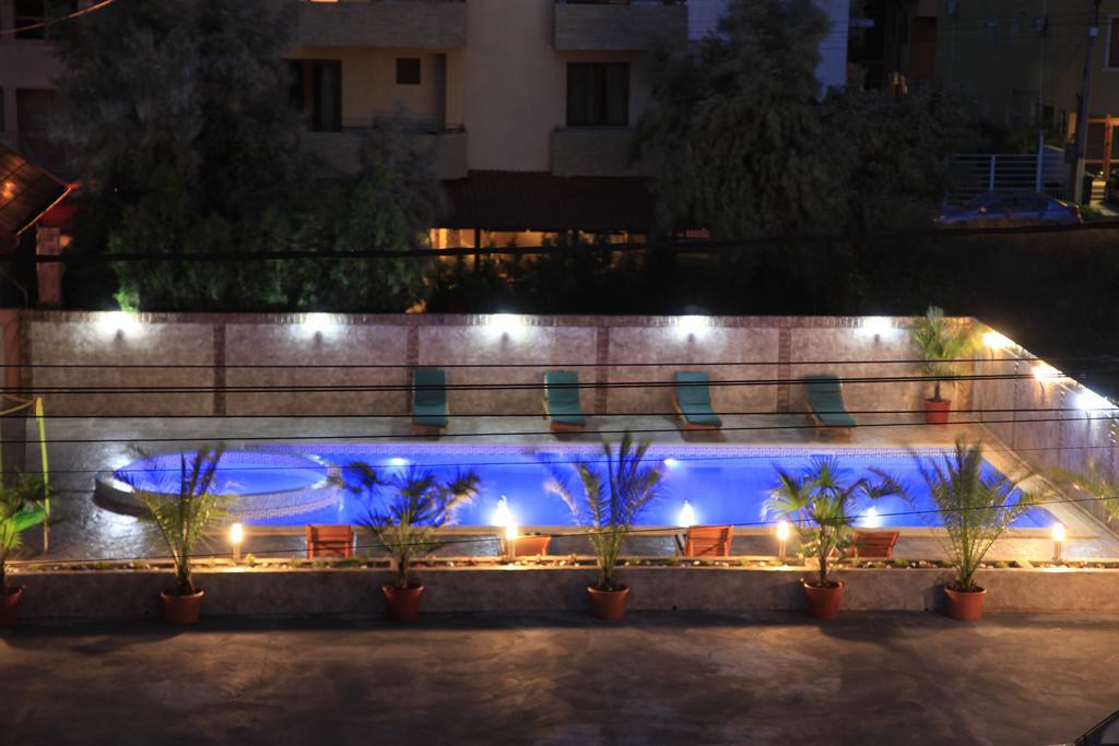Hotel Cristal Năvodari Εξωτερικό φωτογραφία