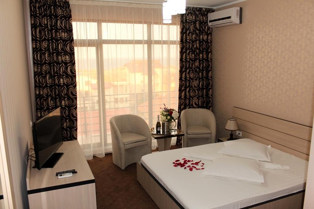 Hotel Cristal Năvodari Δωμάτιο φωτογραφία
